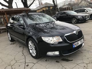 chirie auro авто прокат inchirieri auto rent car foto 2