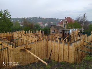 Construim case de la zero și pînă la kieie