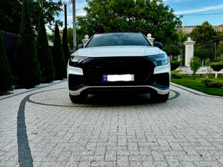 Audi Q8 foto 3