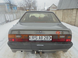 Audi 80 foto 4