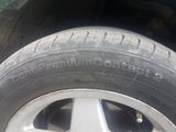 Continental 4 ската (2 ската 60% и 2 похуже) 215/55 R16. Без порезов и шишек. foto 2