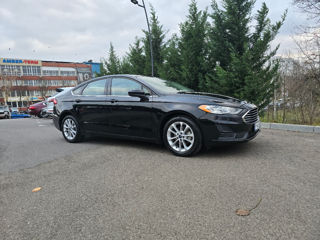 Ford Fusion foto 8