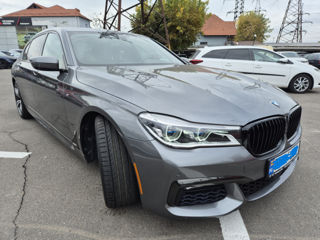 BMW 7 Series foto 2