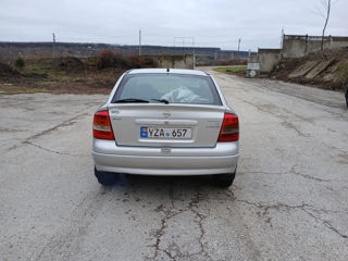 Opel Astra foto 5