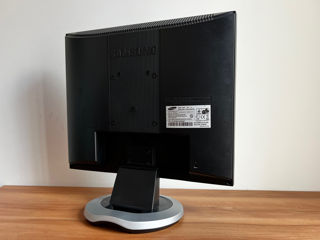 Monitor LCD Samsung 920N, 19" foto 5