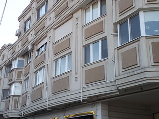 Apartament cu două odăi in centrul Municipiului Chișinău. foto 1