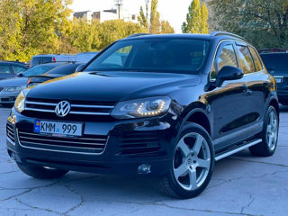 Volkswagen Touareg foto 2