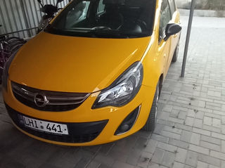 Opel Corsa foto 2