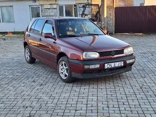 Volkswagen Golf foto 8