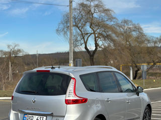 Renault Grand Scenic foto 4