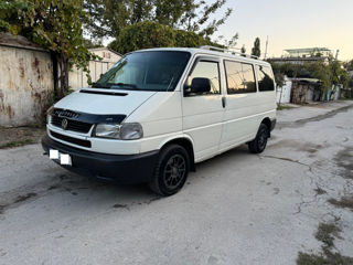 Volkswagen caravella multivan foto 6