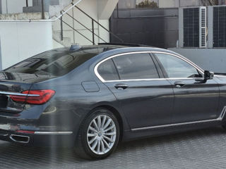 BMW 7 Series foto 6