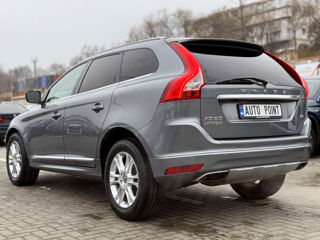 Volvo XC60 foto 4