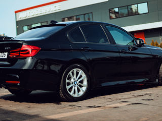 BMW 3 Series foto 2