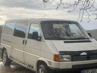 Volkswagen Transporter foto 2