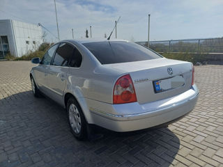 Volkswagen Passat foto 8