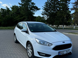 Ford Focus foto 2