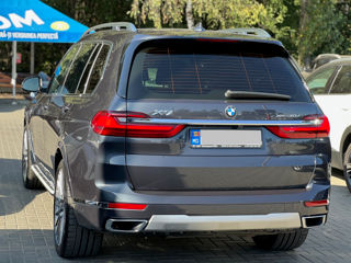 BMW X7 foto 3