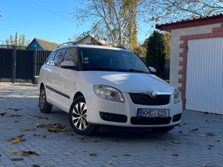 Skoda Fabia foto 2