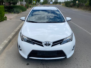 Toyota Auris foto 4