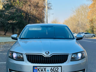 Skoda Octavia foto 2