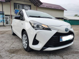 Toyota Yaris foto 2