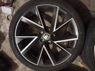 R19 5x112. Skoda Superb foto 4