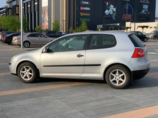 Volkswagen Golf foto 8