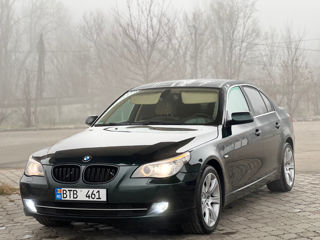 BMW 5 Series foto 5