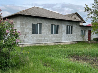 Casa in satul Corlateni 5minute de la Balti
