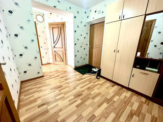 Apartament cu 2 camere, 75 m², Râșcani, Chișinău foto 4