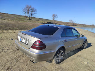 Mercedes E-Class foto 7