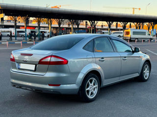 Ford Mondeo foto 5