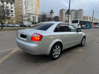 Audi A4 foto 5