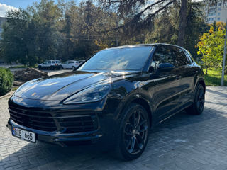 Porsche Cayenne foto 2