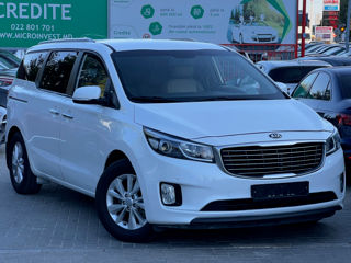 KIA Carnival foto 4