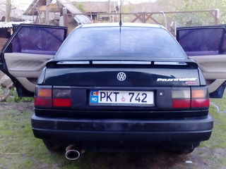 Volkswagen Passat foto 1