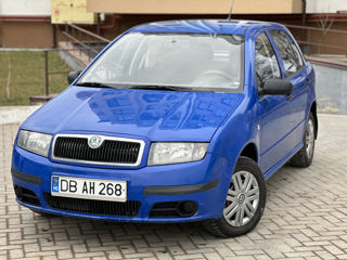 Skoda Fabia foto 2