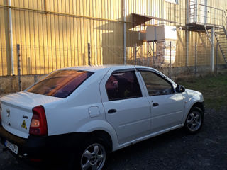 Dacia Logan foto 7