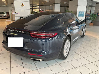 Porsche Panamera foto 3