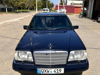 Mercedes Series (W124) foto 10