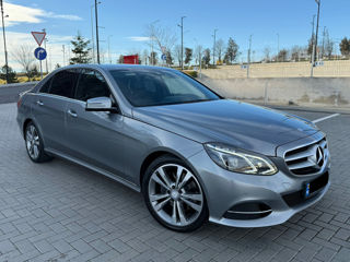 Mercedes E-Class foto 2