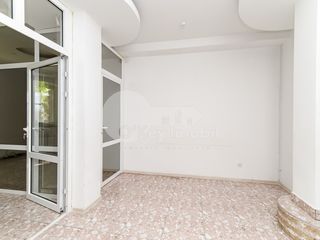 Oficiu spre chirie, euroreparație, Centru, 1500 € ! foto 15