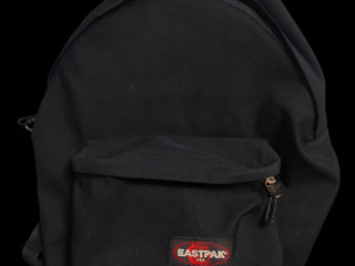 Продам портфель Eastpak