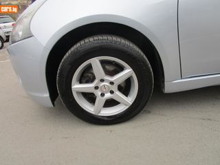 Mitsubishi Grandis foto 9