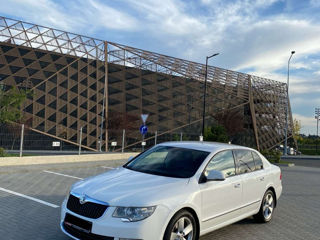 Skoda Superb foto 9