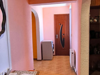 Apartament cu 3 camere, 75 m², Tineret, Ungheni foto 7