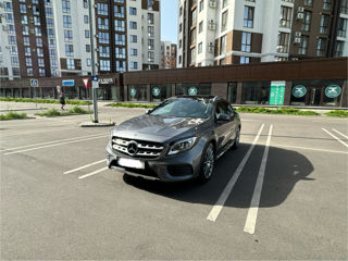 Mercedes GLA foto 1