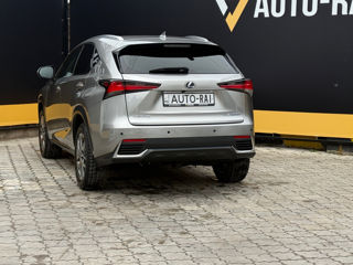 Lexus NX Series foto 11