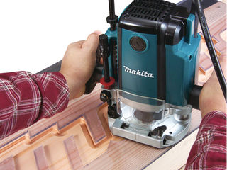 Makita RP2300FCX masina de frezat verticala 2.300W/Фрезер Makita RP2300FCX foto 4